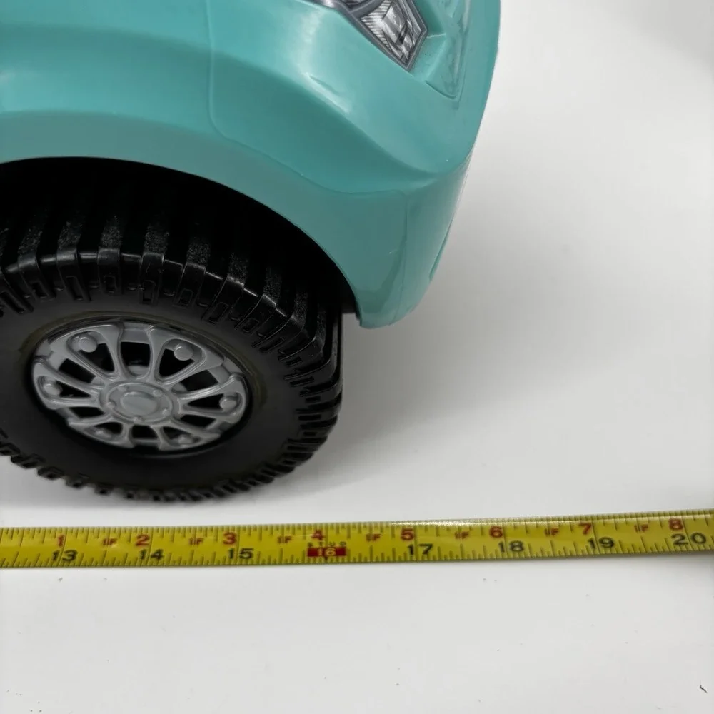 Mattel Barbie 2016 SUV Jeep Camping Fun Teal Off-Road Mudding Vehicle FGC99